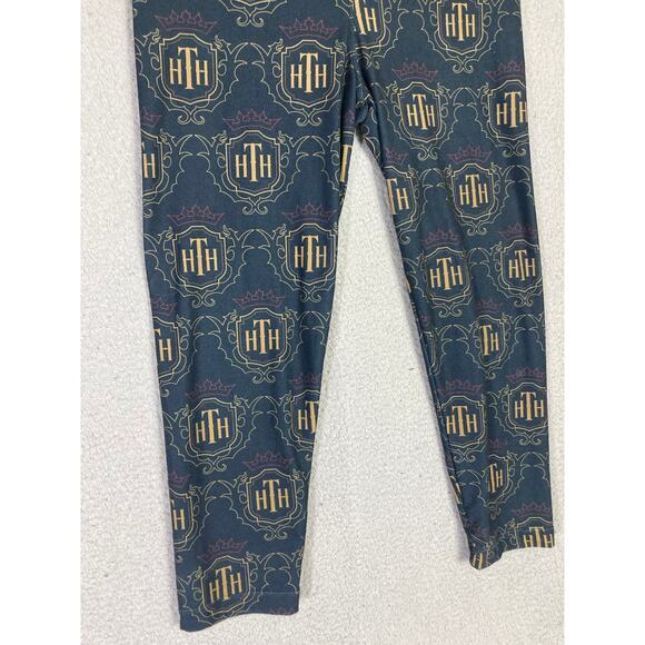 Disney Parks Hollywood Tower Hotel HTH Pattern Women’s Crop Leggings Size Small - Picture 6 of 8
